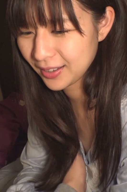 h_1825tssr05107 兄のチ○ポの面倒まで見る妹…親に内緒の爛れた行為