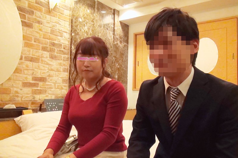 DKRA-3301 10数年ぶりに再会した同級生男女はラブホテルで1発10万円の連続射精セックスしてしまうのか！？ 3 ●校時代から気になっていたクラスのマドンナの巨乳とデカ尻にフル勃起した既婚者チ○ポと人妻マ○コが互いの家庭を忘れた生セックスは1発限りじゃ収まらない！！ りんか